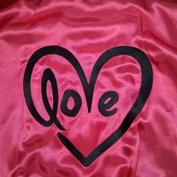 Morgan Taylor Vibrant Pink Satin Robe SzS-M Heart Valentines - Picture 4 of 11